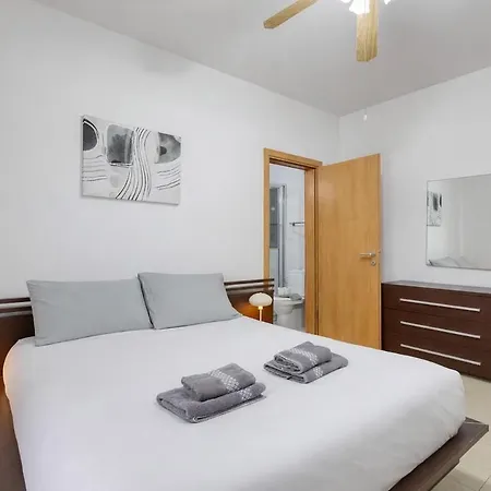 St Pauls Bright With Balcony St. Paul's Bay