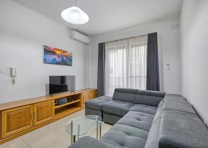 Appartement St Pauls Bright With Balcony