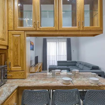 Apartament St Pauls Bright With Balcony St. Paul's Bay
